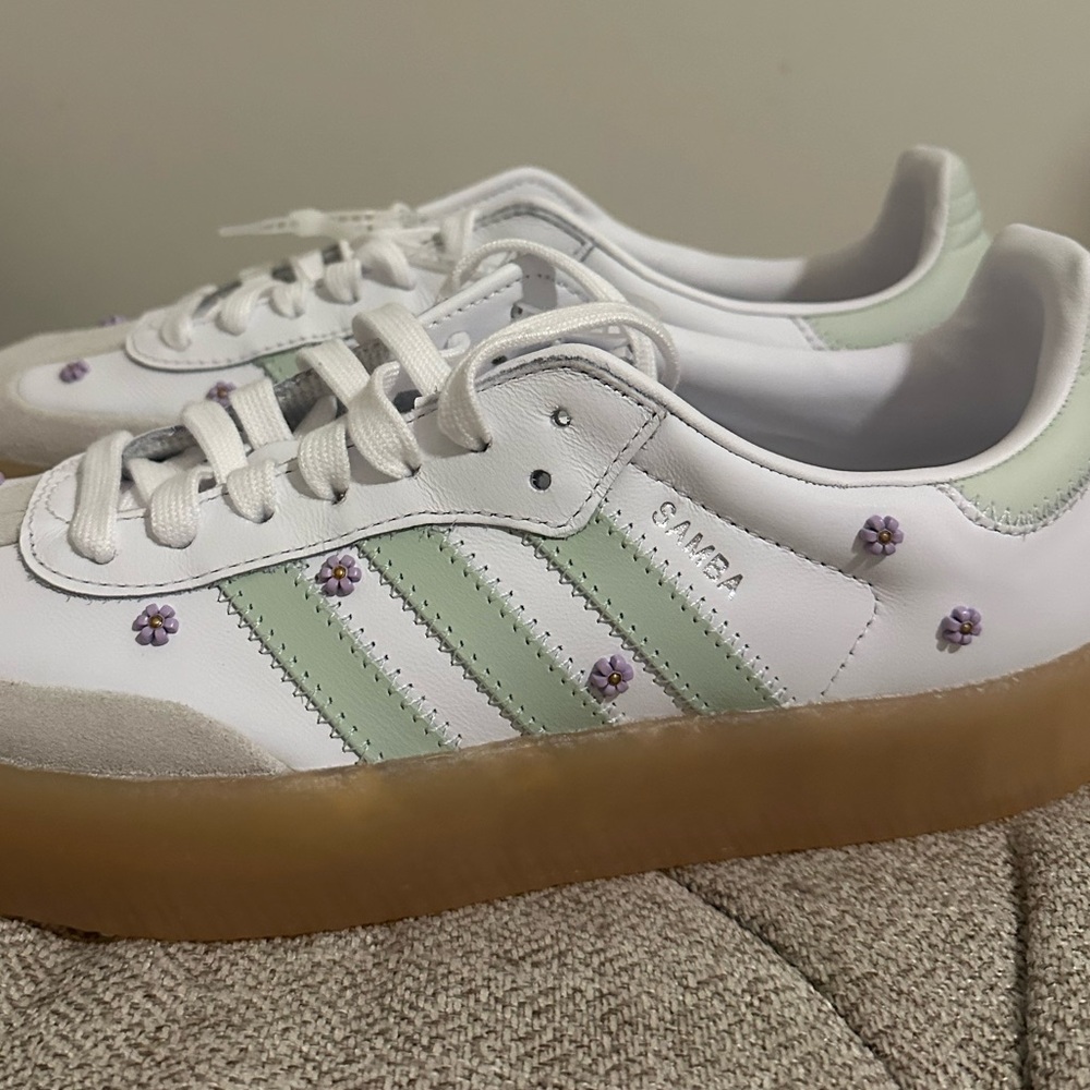Adidas Women's Sambae - Picture 4 of 7